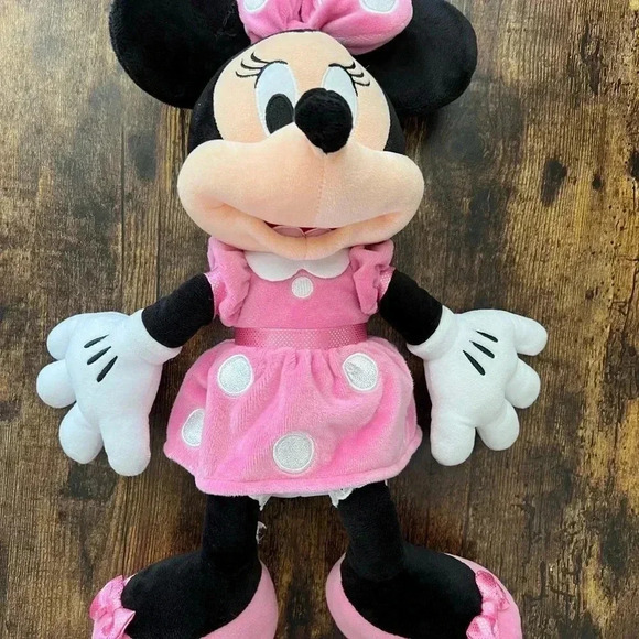 Disney Minnie Mouse plushie/stuffed animal - Picture 6 of 8